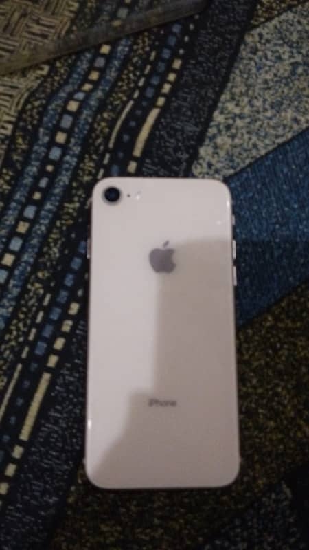 iphone 8 non PTA 64GB 3