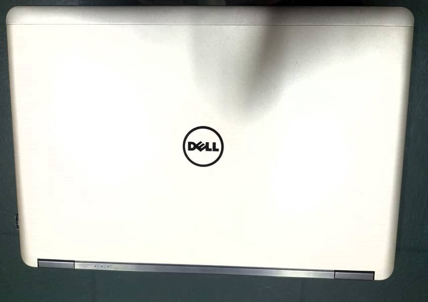 Dell Latitude Ultrabook E7440 Core i7 1