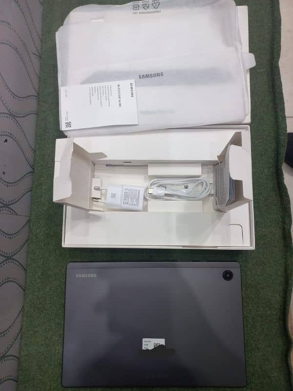 SAMSUNG TAB A8 1