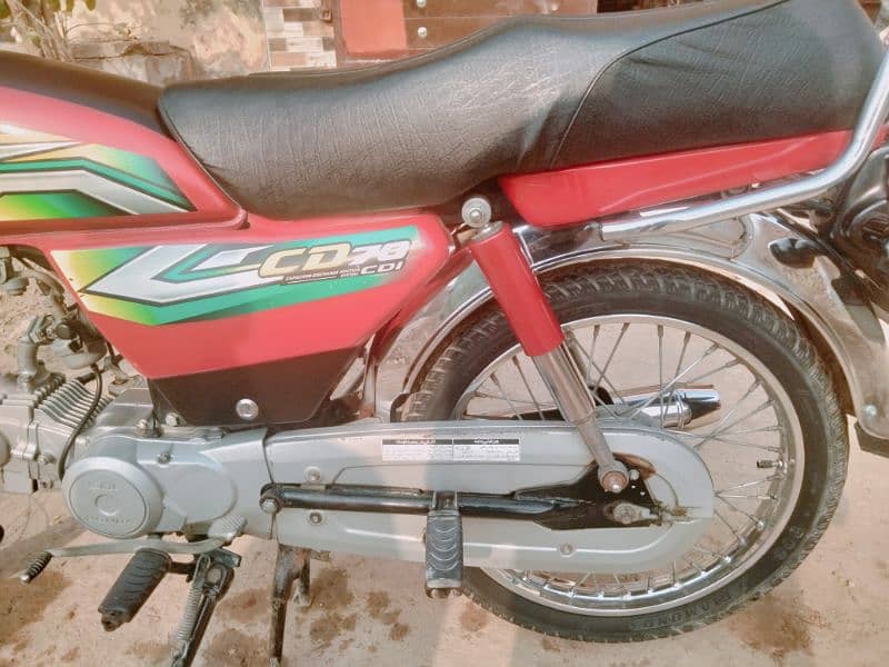 Honda CD 70 2023 modal Hai one hand use 03000046234 3