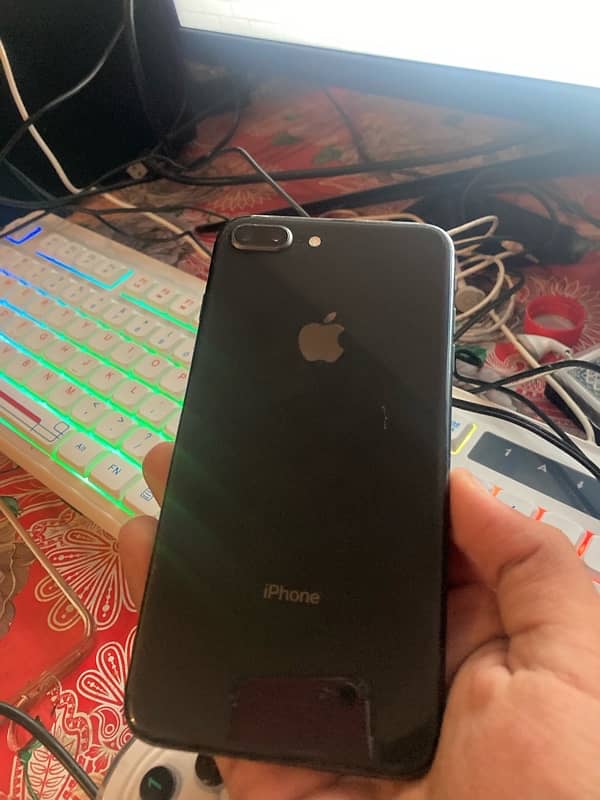 Iphone 8plus with box 64GB Pta approved with box 13