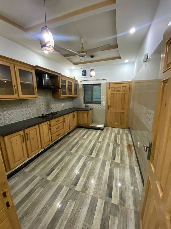 14 marla Double story house For Rent G-14/4 Contact:-03477163075 0