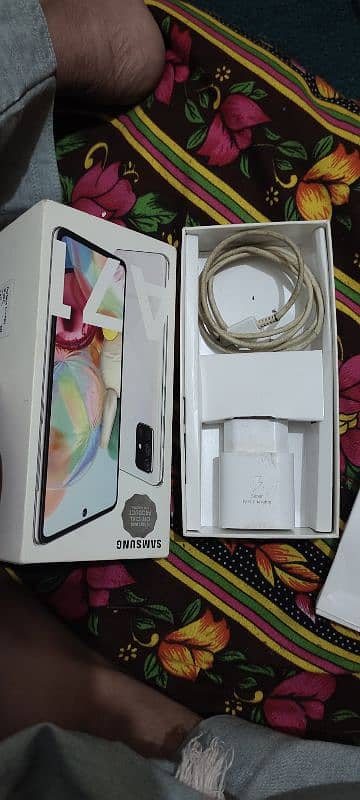 Samsung A71 4