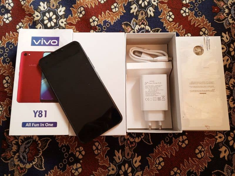 vivo y81 (6/128) Face ID complete Box 1