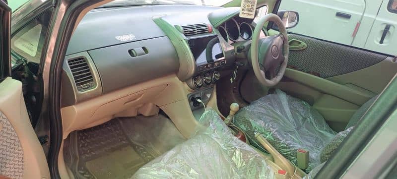 Honda City IDSI 2004 4