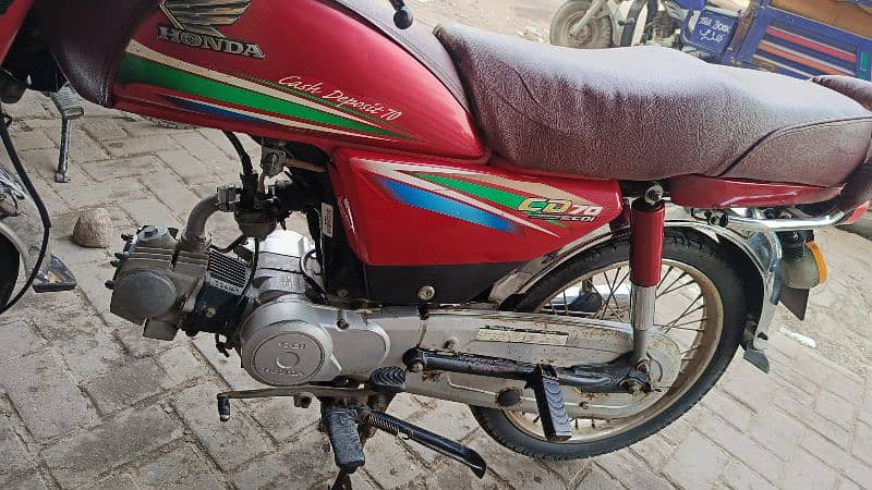 honda cd70 lach condition  no fault full documents contact 03009631738 5