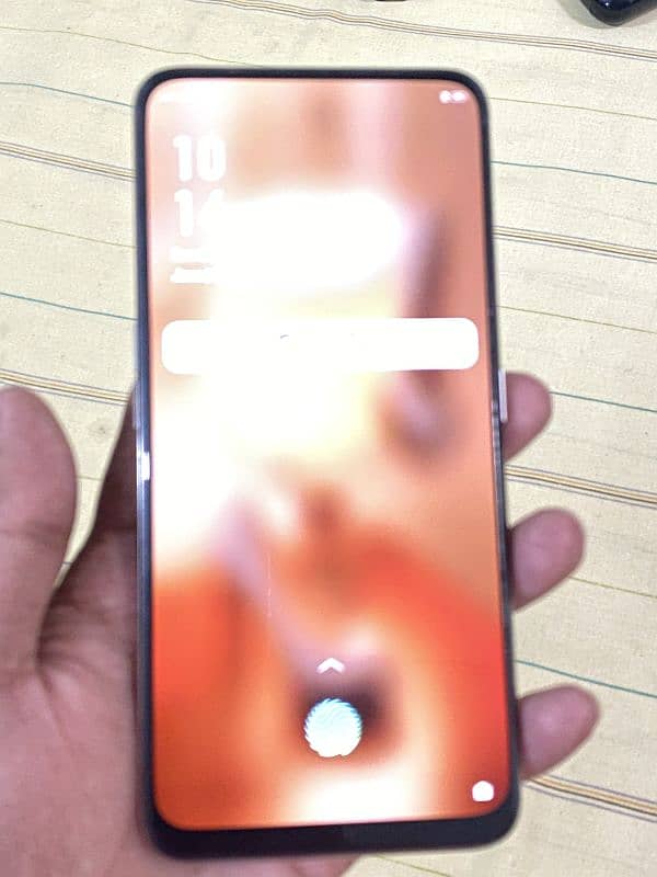 Oppo Reno2 F 8