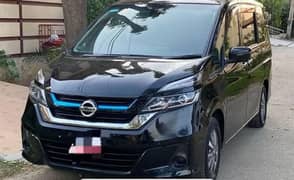 Nissan Serena e power 2018