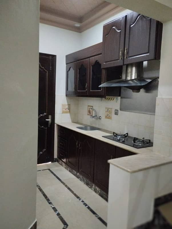 NEWLIKE 5 MARLA HOUSE 5 BED, 6 BATH DOUBLE UNIT HOUSE FOR SALE IN JOHAR TOWN 4