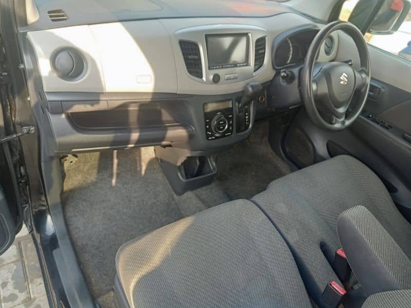 Suzuki Wagon R 2015 4