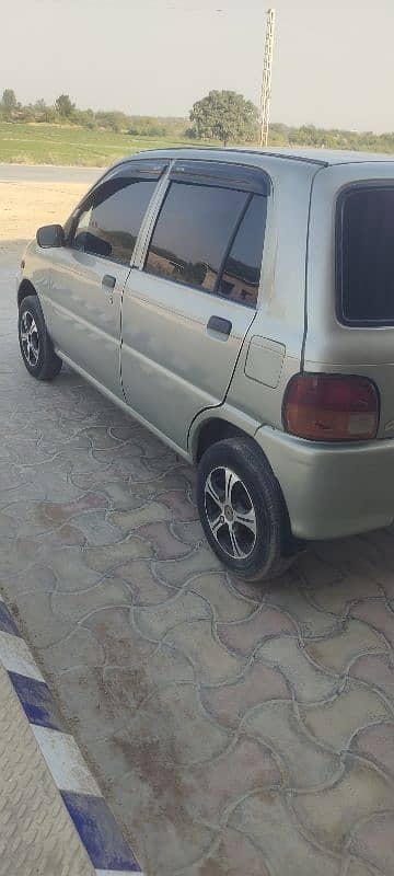 Daihatsu Cuore 2007 3