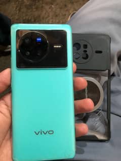 Vivo x80