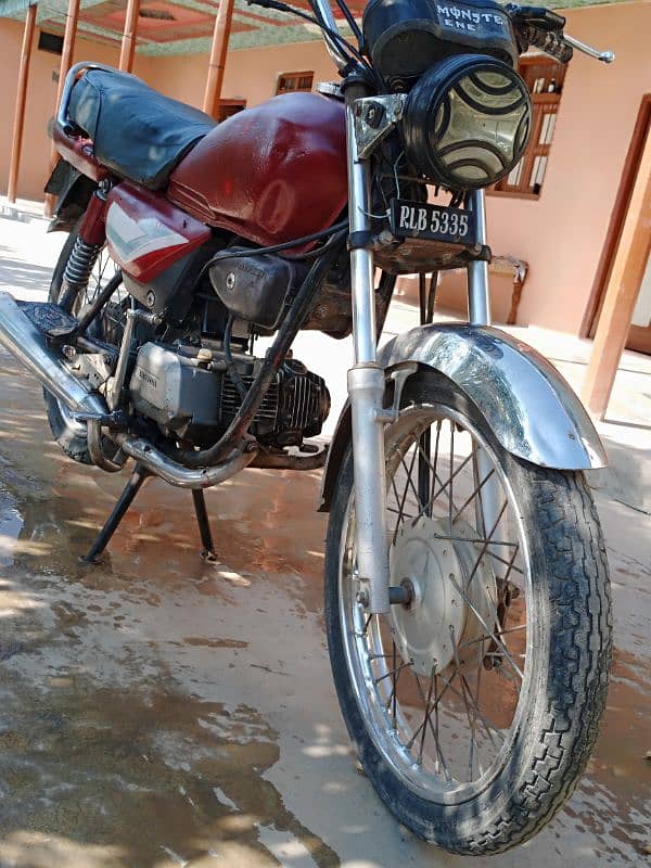 Honda 100 0