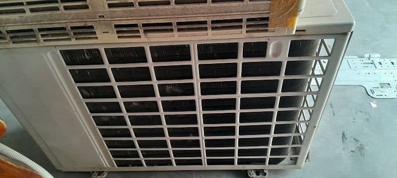 one ton split Ac haier 2