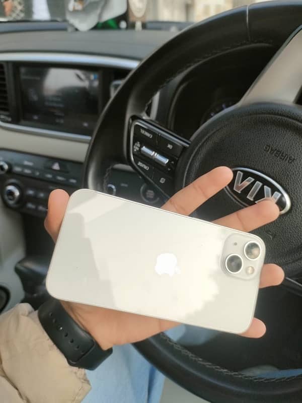 IPhone 13 Non PTA 128 GB White colour 7