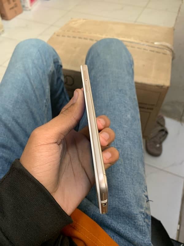 OPPO F1s 4/64 PTA APPROVED 3