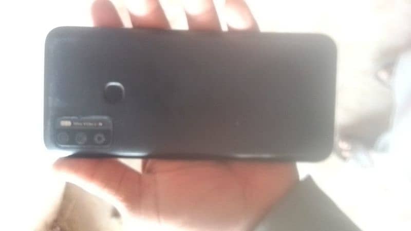 Infinix hot 9 play 4/64 4