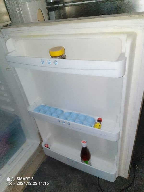 Fridge 4