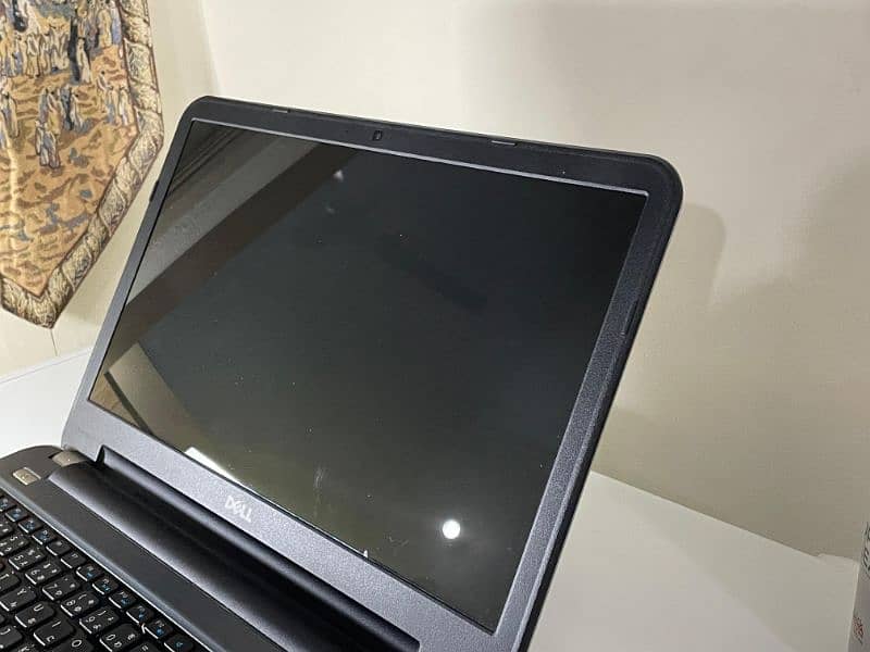 DELL LAPTOP Core i3 2