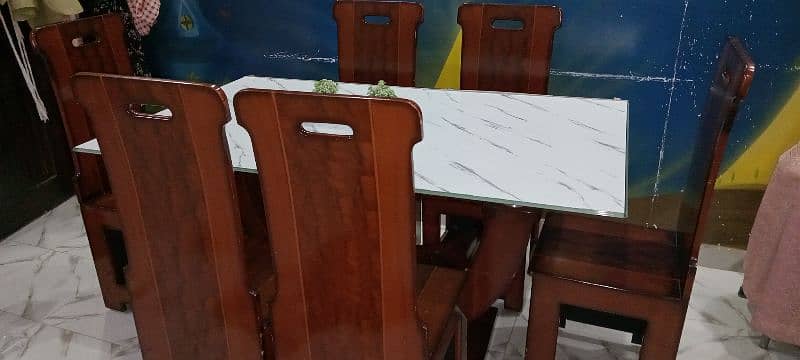 DINNIG TABLE WITH 6 CHAIR 0