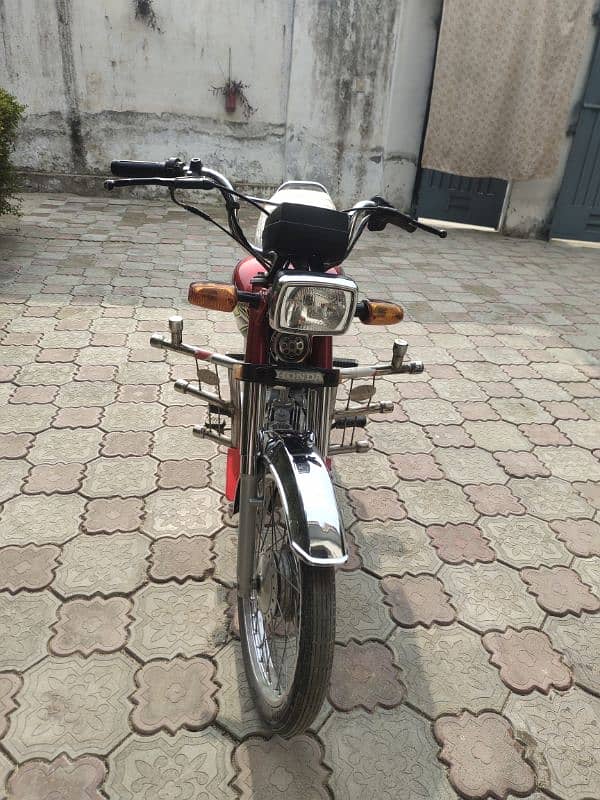 Honda CD 70 3