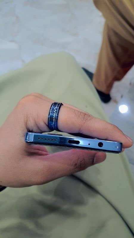 tecno camon 20 pro 10 by 10 condition 16/256 3