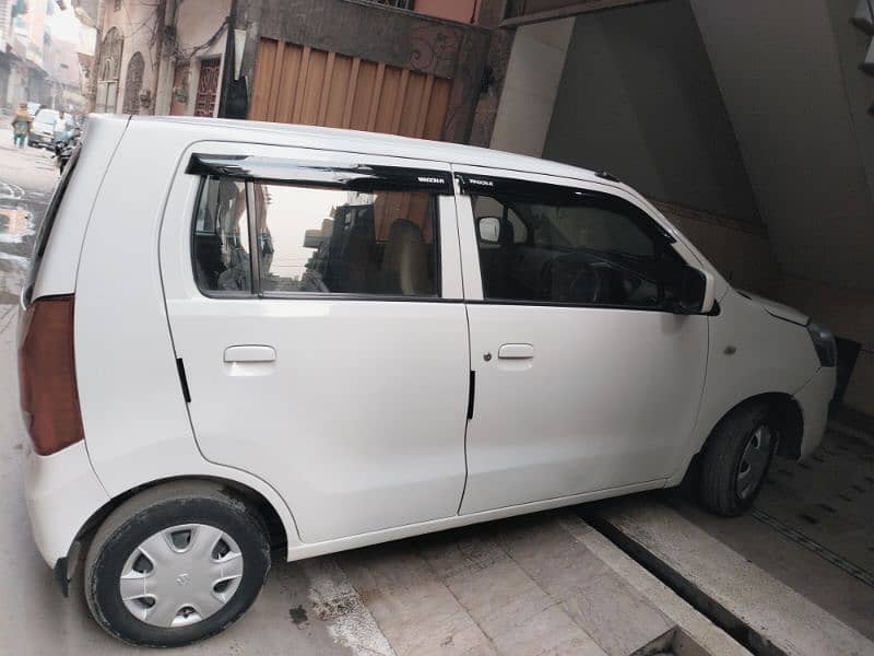 O323.42552I5 Suzuki Wagon R 2017 last model 5