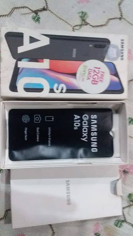 samsung A10s modal hai original phone hai not open no repir no fault 0