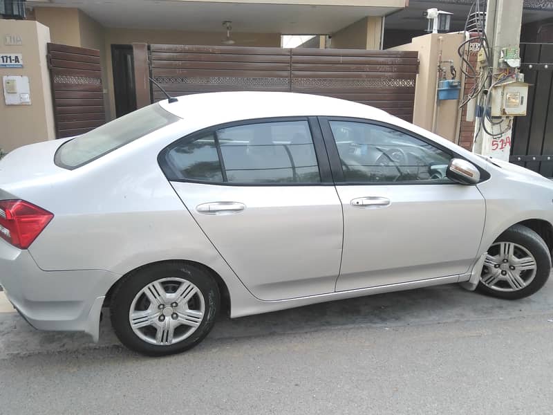 Honda City IVTEC 2016 automatic 3