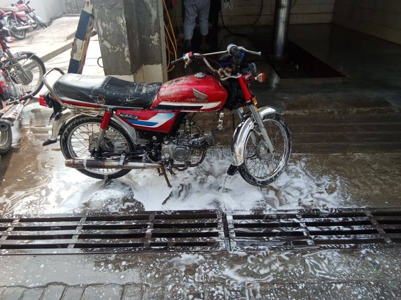 Honda cd70 kio be Kam nhi hony wala 0