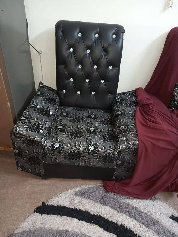 5 Seater Sofa Set for Sale 4