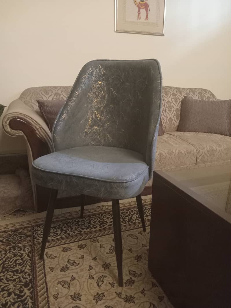 Chair - Accent chair 2