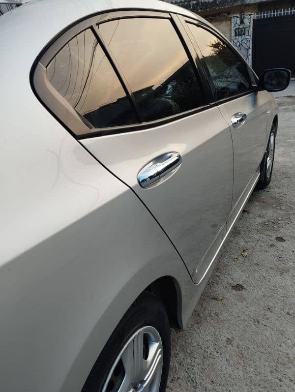 Honda City IVTEC 2013 bumper to bumper geniune 3