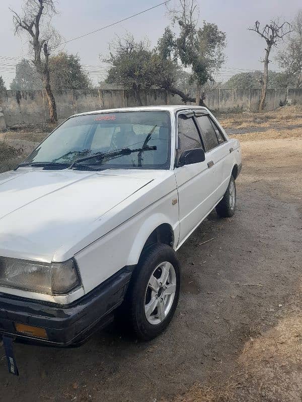 Nissan 120 Y 1987 1