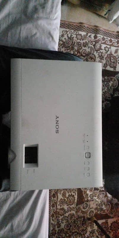 Multimedia SONY VPL-DX120 6