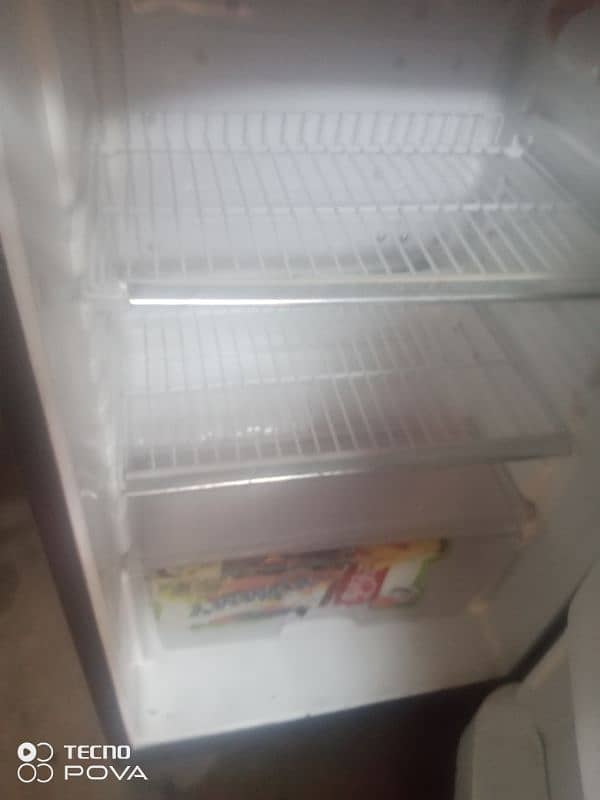 fridge sell 10by10 condition 2