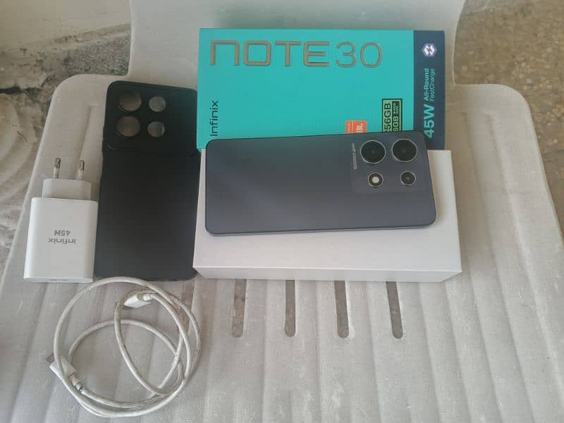 Infinix Note 30 6