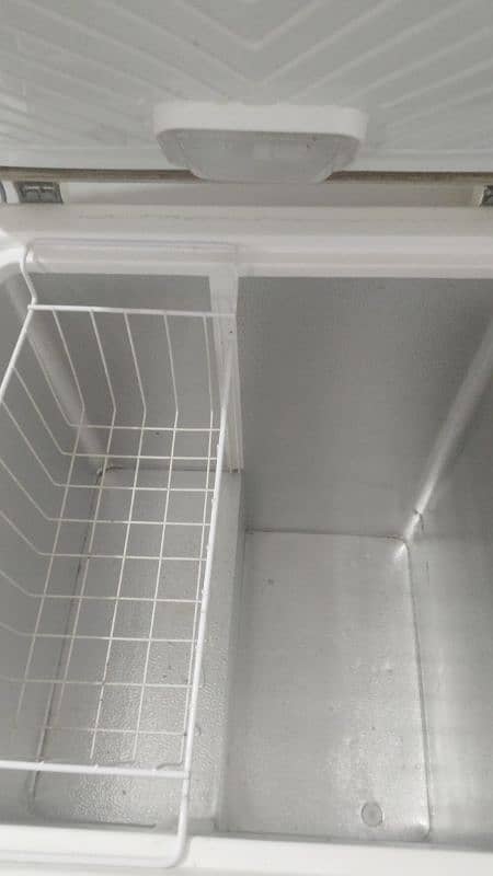 Slightly used Waves Single Door Deep Freezer for sale 1