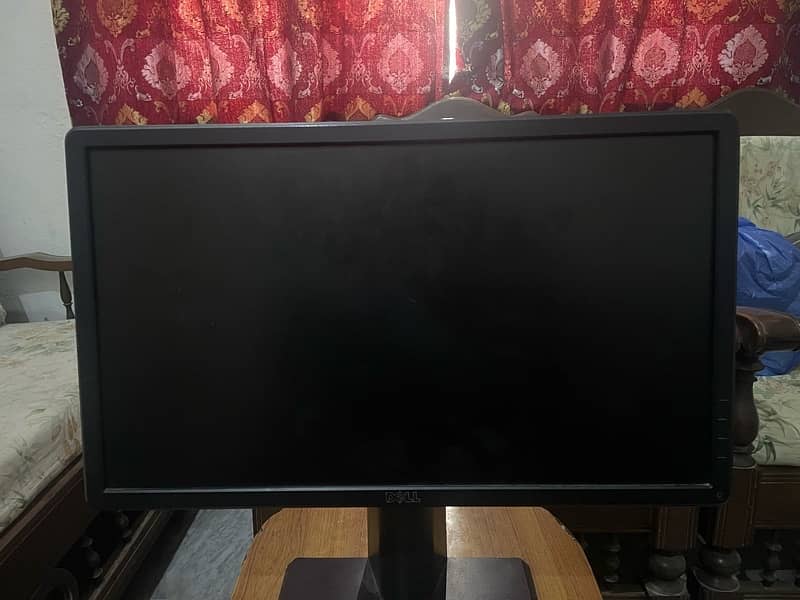 Dell 22 inch 1080p monitor 1