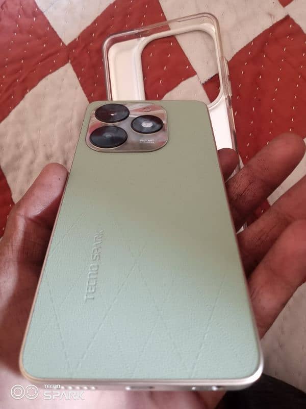 tecno spark 20 pro 7