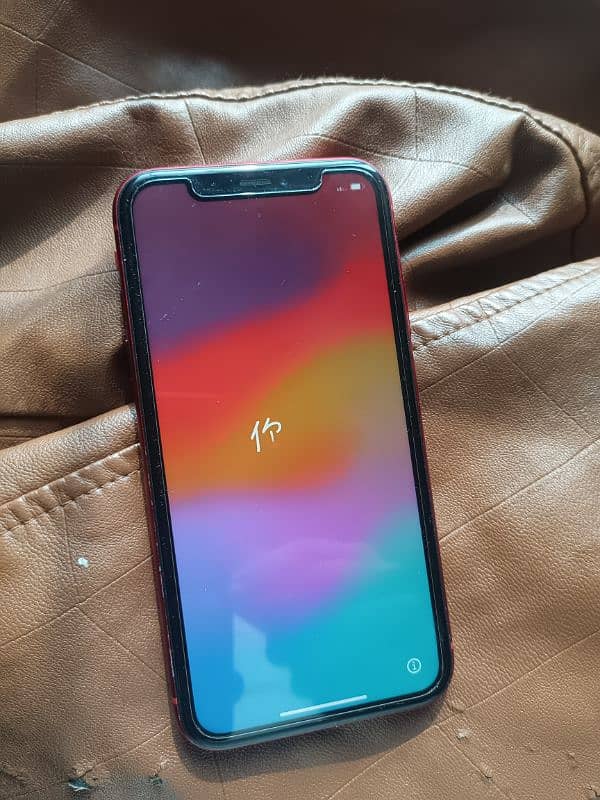 Iphone XR 128 icloud locked 2