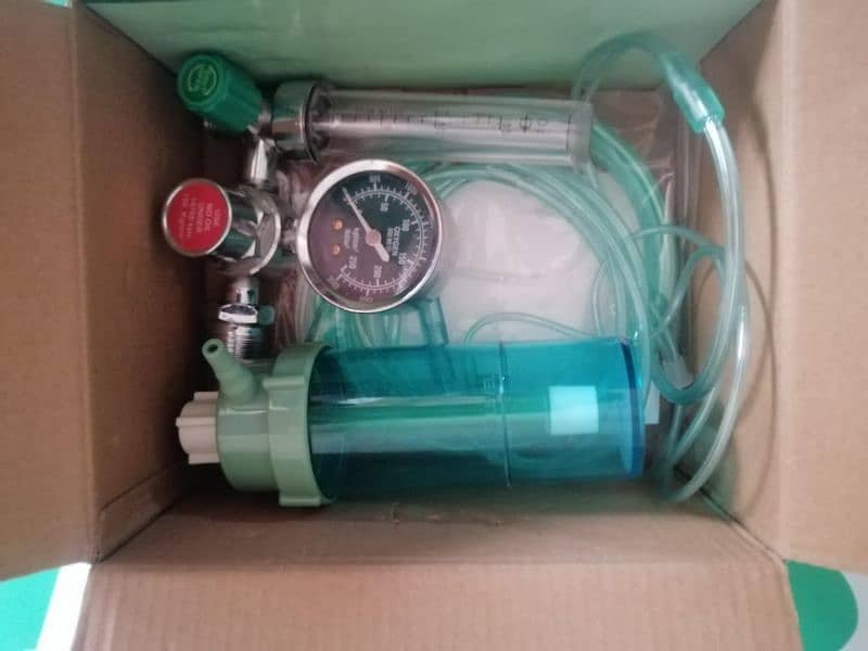 oxygen cylinder and kit 1