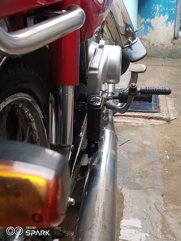 HONDA CD 70 LAHORE NUMBER PALTE 6