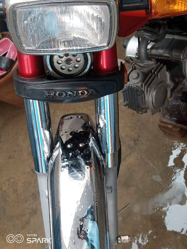 HONDA CD 70 LAHORE NUMBER PALTE 14