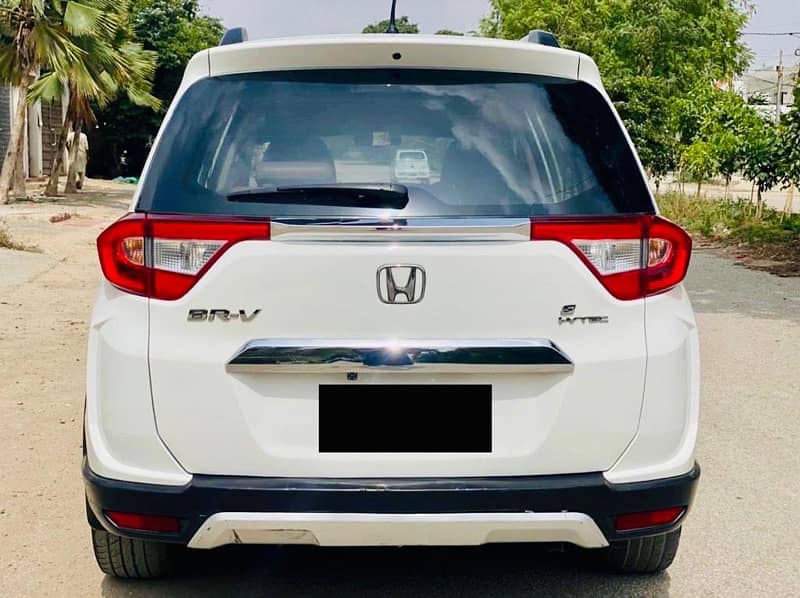 Honda BR-V 2018 3