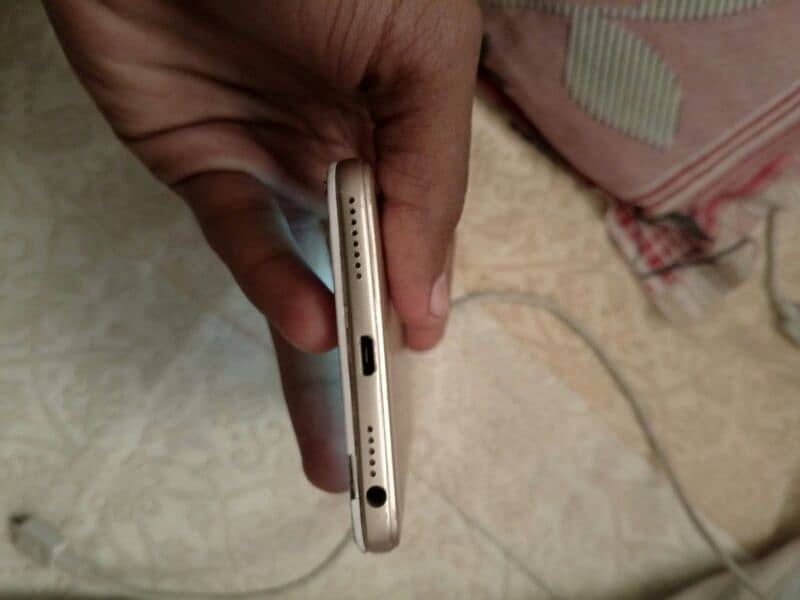 oppo Fls 4*64 4