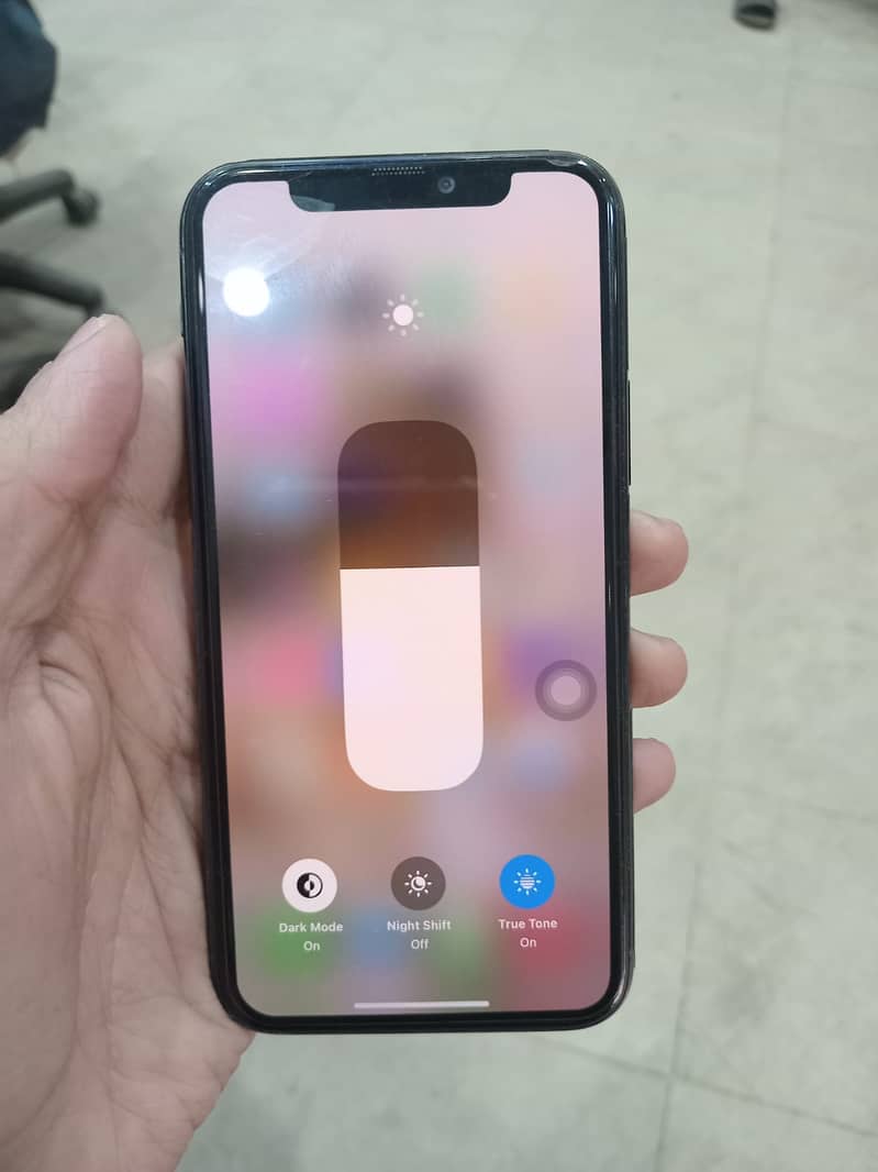 i phone 11 pro 0