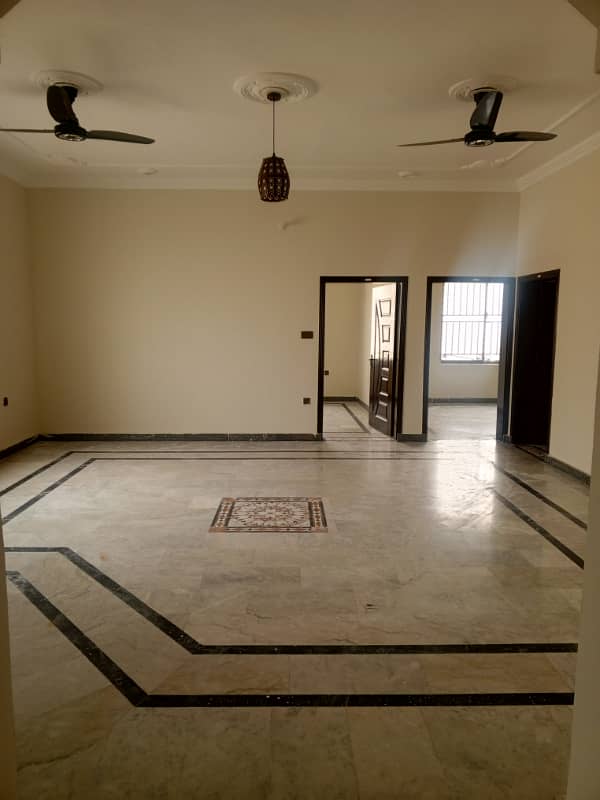 10.5 mrla uper porsn for rent in model town phs 1 0