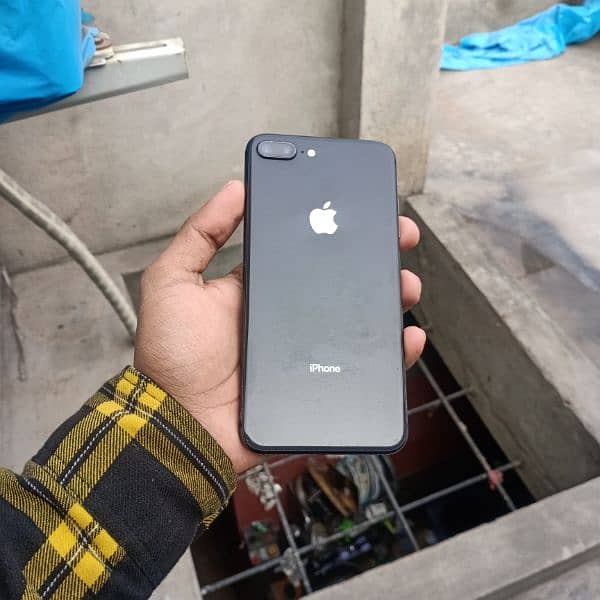 iphone 8 plus non pta all ok 64gb 0