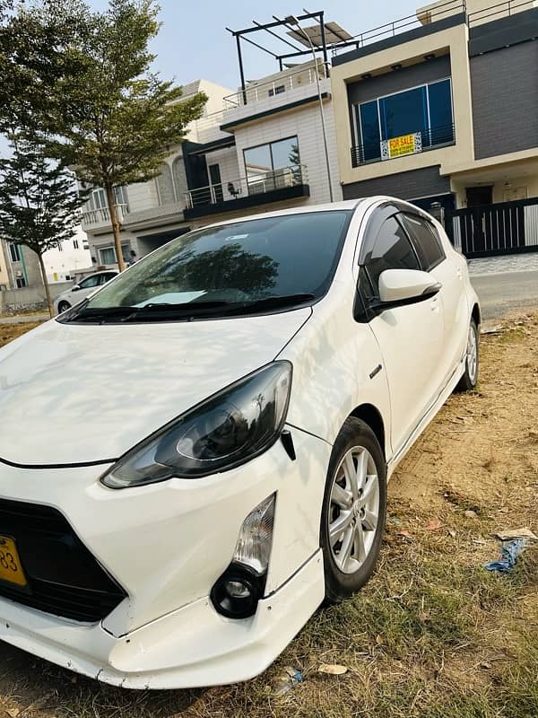 Toyota Aqua (G) 2015 model 2018 import clear 5